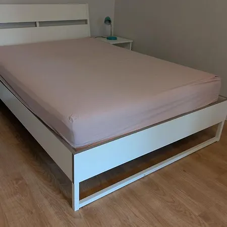 Maison Neuve Avec Jardin Ferienhaus Lons